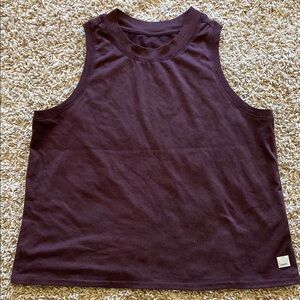Vuori Maroon energy tank top size S